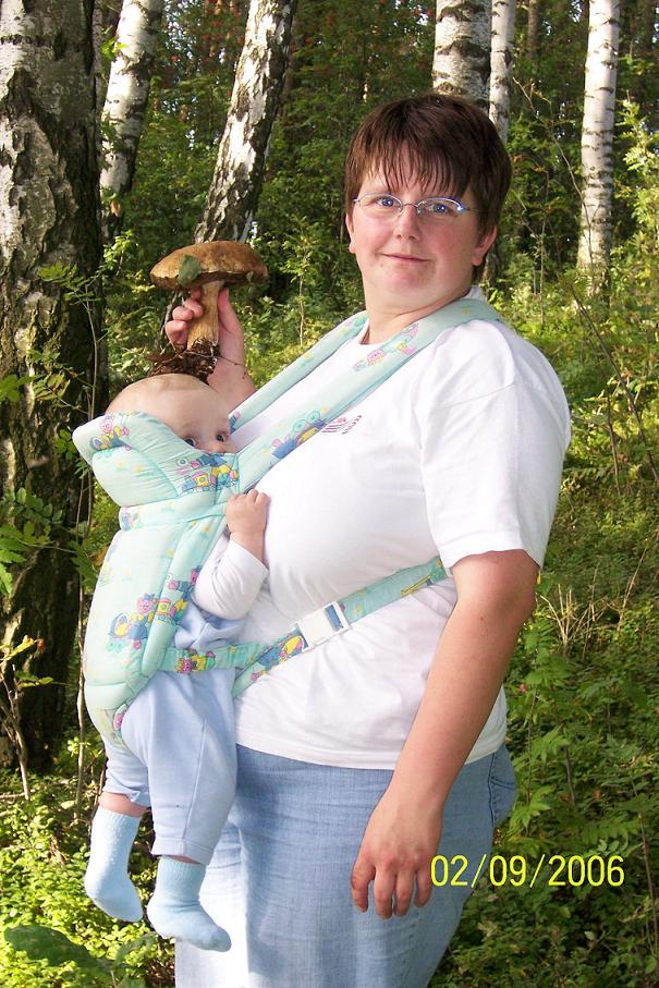 V době kojení 100kg, 2006
